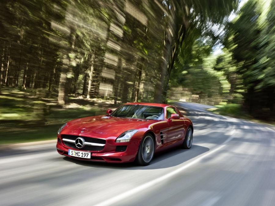 Mercedes-Benz SLS AMG 2010 года  (фото 55 из 526)